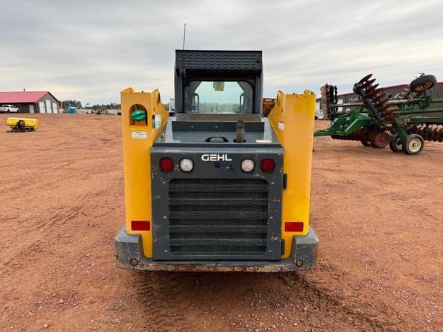 Image of Gehl R260 equipment image 4