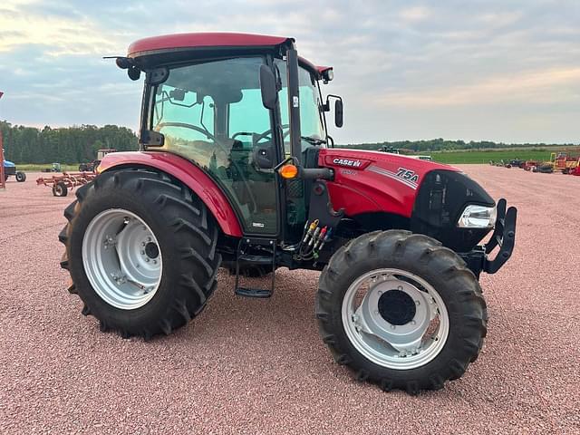 Image of Case IH Farmall 75A equipment image 2