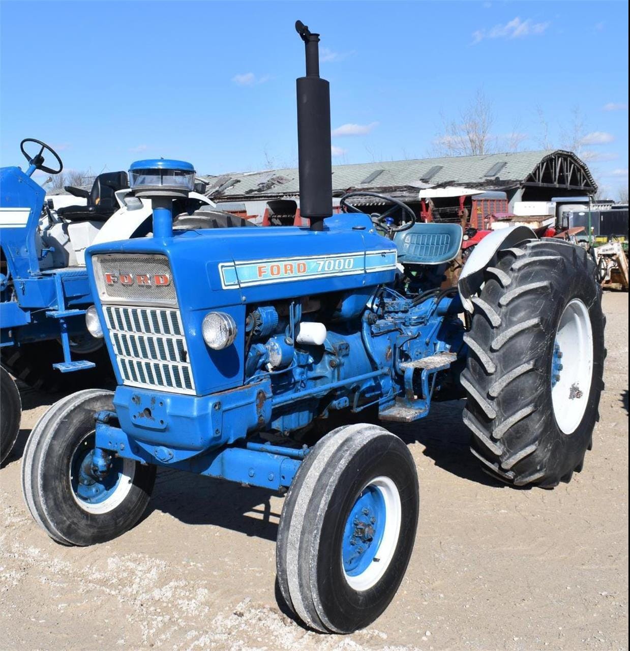 Main image Ford 7000