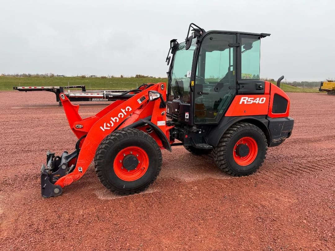 Image of Kubota R540 Primary image