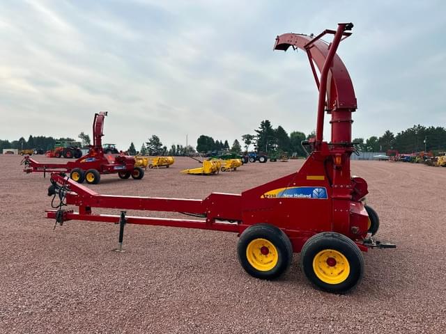 Image of New Holland FP230 equipment image 3