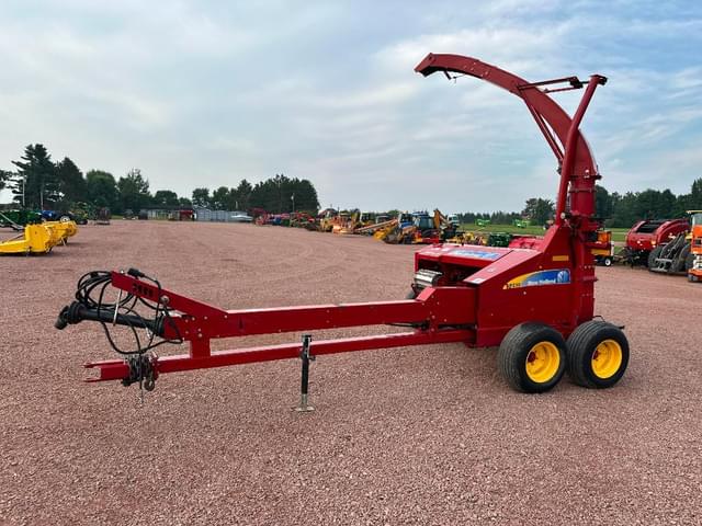 Image of New Holland FP230 equipment image 4