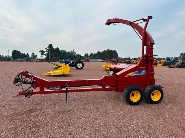 Image of New Holland FP230 equipment image 4