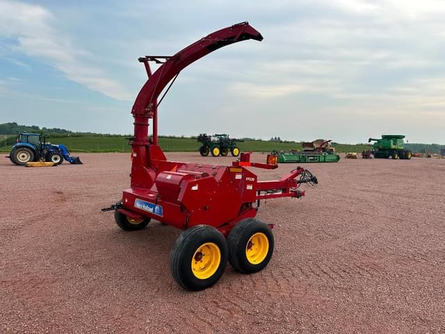 Image of New Holland FP230 equipment image 1