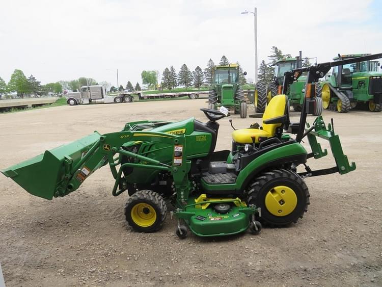 SOLD - John Deere 1025R Tractors Less than 40 HP | Tractor Zoom