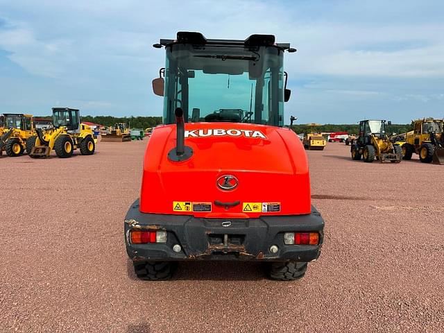 Image of Kubota R630 equipment image 3