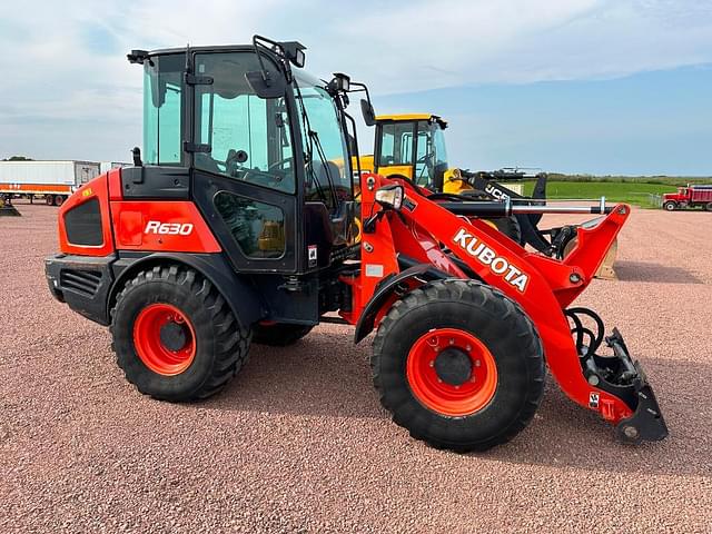 Image of Kubota R630 equipment image 1