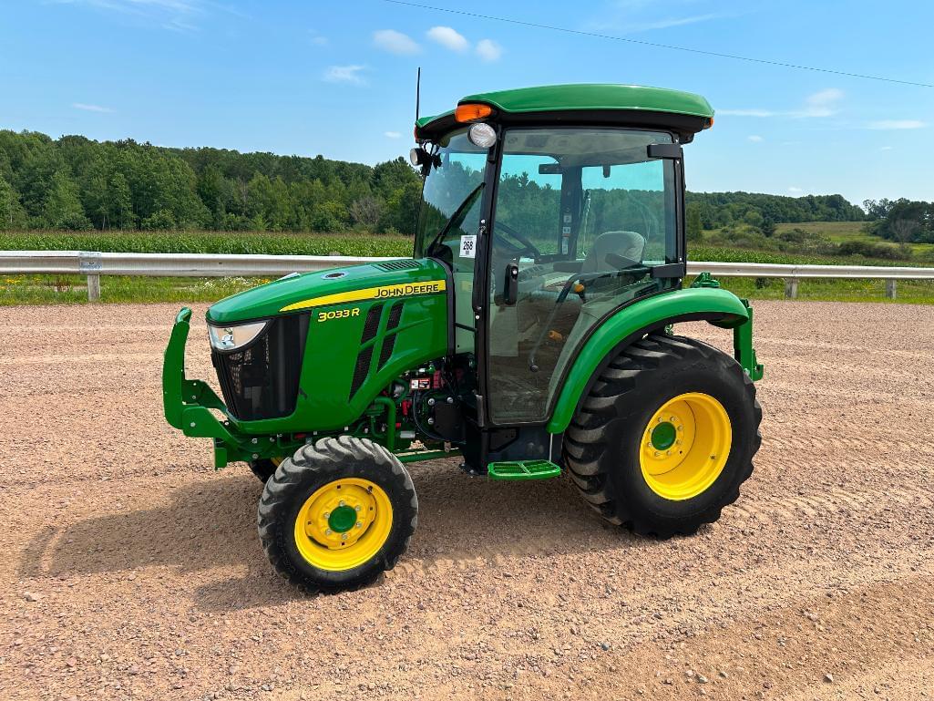 Image of John Deere 3033R Primary image