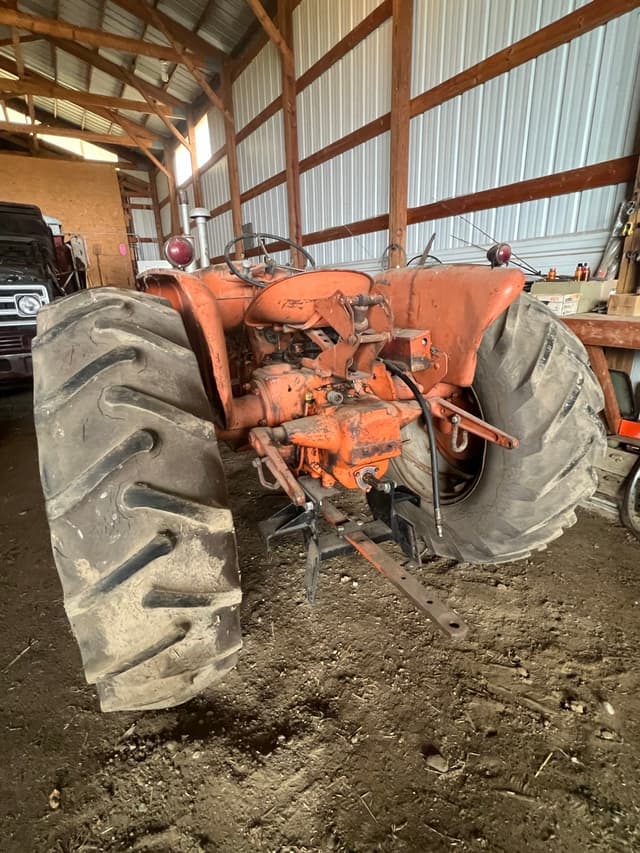 Image of Allis Chalmers D17 equipment image 4