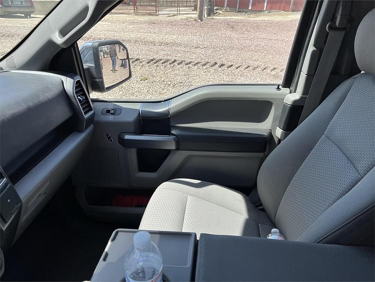 Main image Ford F-150 10