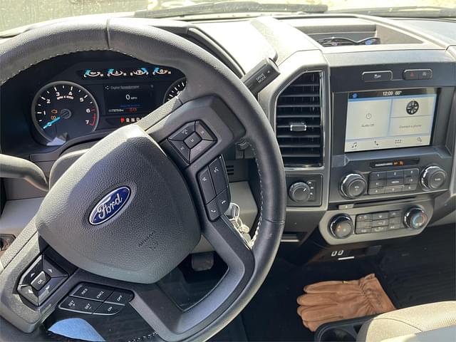 Thumbnail image Ford F-150 8