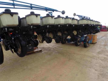 Main image Kinze 2300