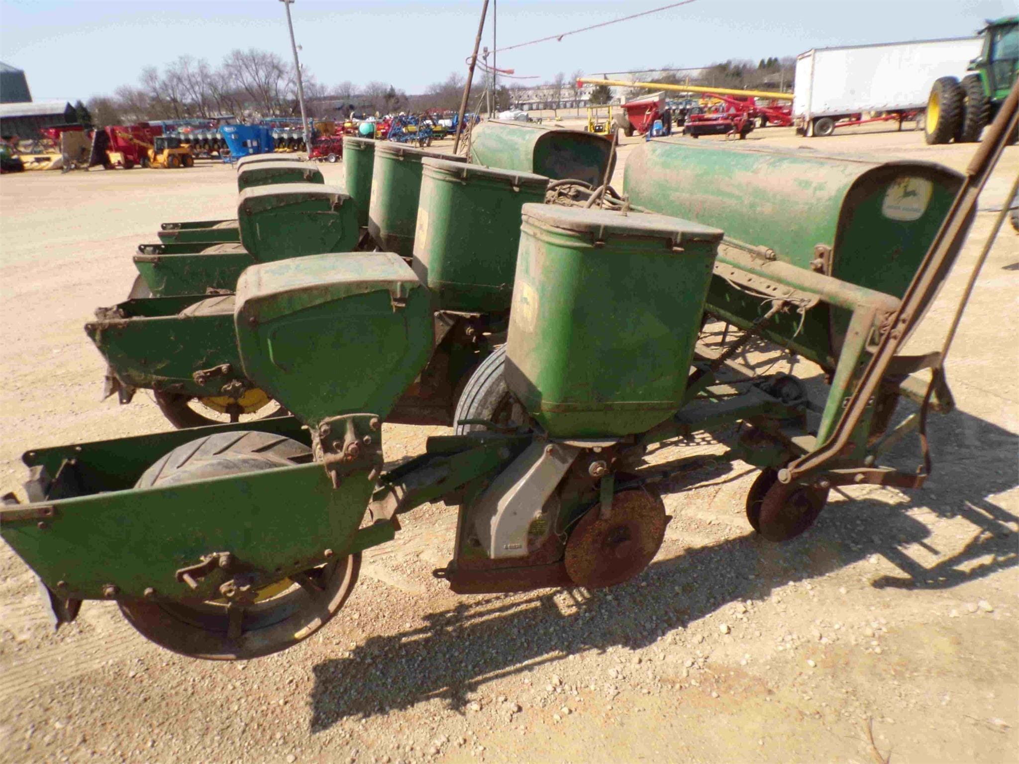 Main image John Deere 1240