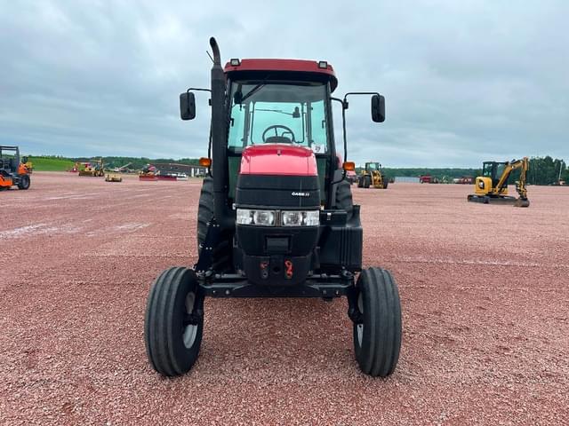 Image of Case IH Farmall 125A equipment image 1