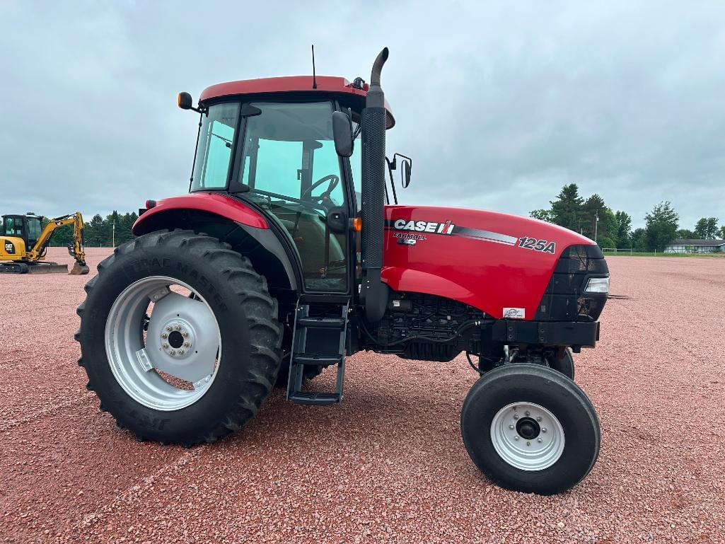 Image of Case IH Farmall 125A Primary image