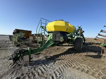 Main image John Deere 1900