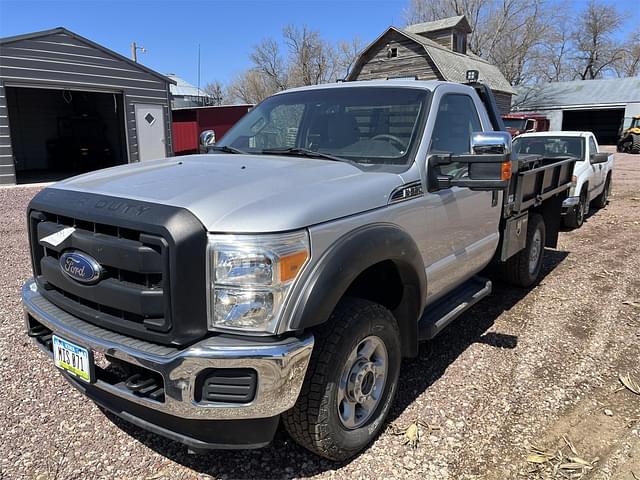 Thumbnail image Ford F-250 14