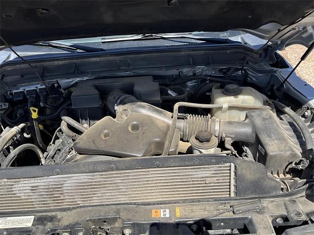 Thumbnail image Ford F-250 26
