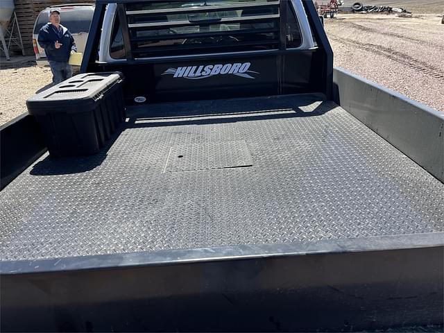 Thumbnail image Ford F-250 6