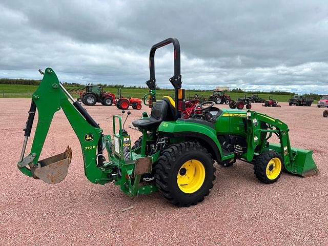 Image of John Deere 2032R equipment image 3