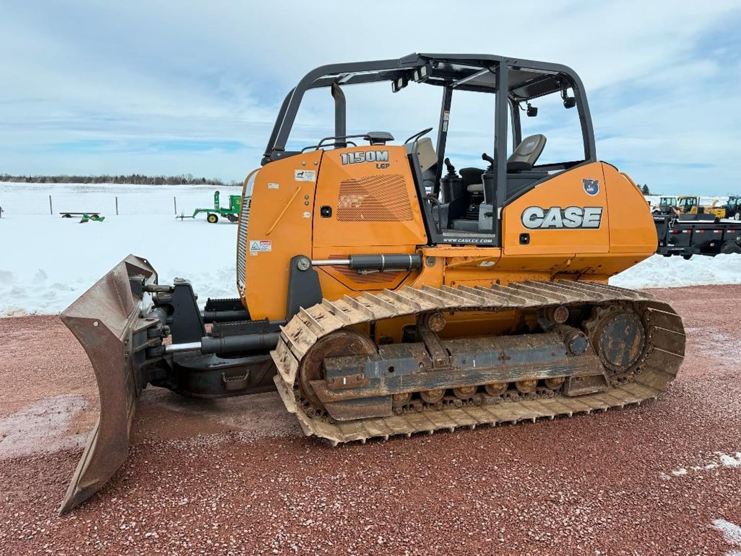 2017 Case 1150M WT Equipment Image0