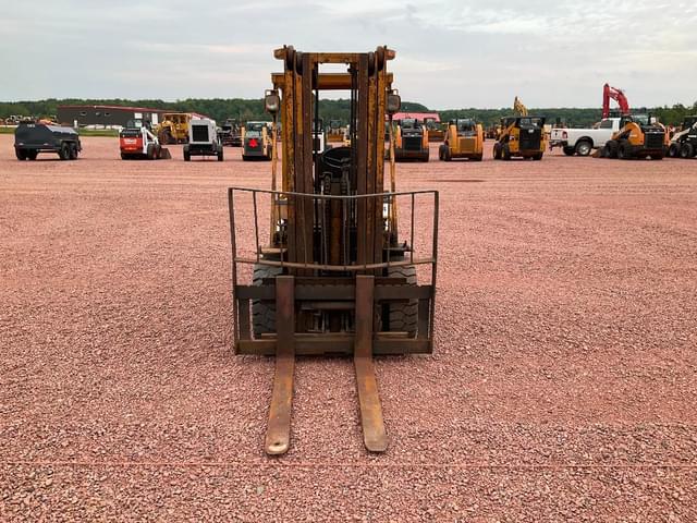 Image of Komatsu FG30 equipment image 1