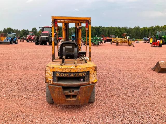 Image of Komatsu FG30 equipment image 4