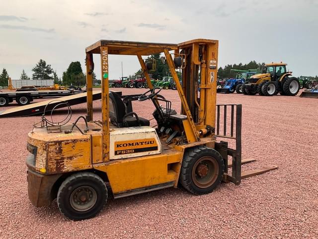 Image of Komatsu FG30 equipment image 3