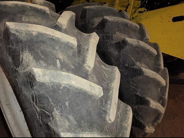 Main image New Holland CR6.90 25