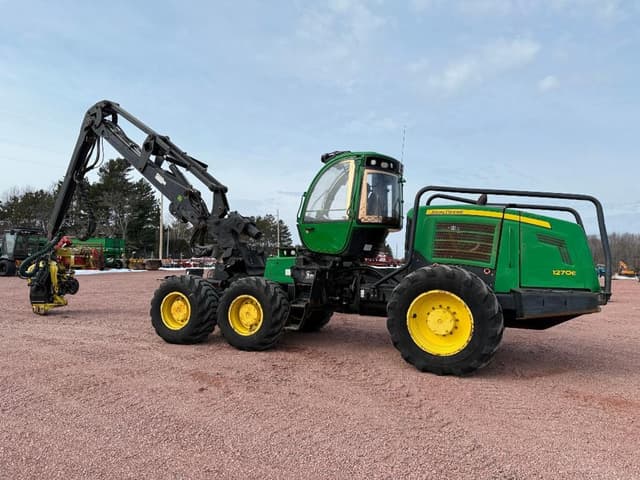 Image of John Deere 1270E equipment image 4