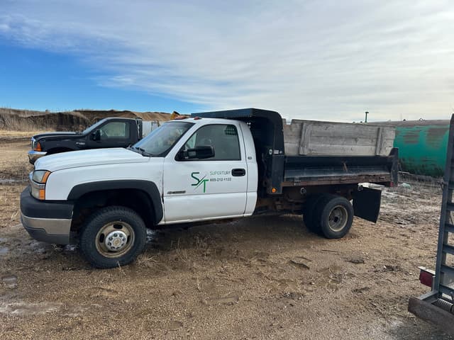 Image of Dodge Ram 3500 equipment image 2
