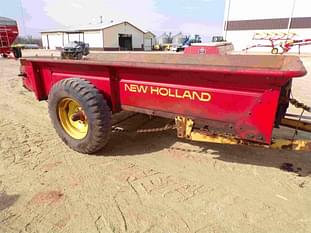 New Holland 328 Equipment Image0