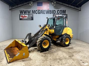 Main image Volvo L25B