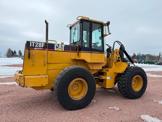 Image of Caterpillar IT28F equipment image 3