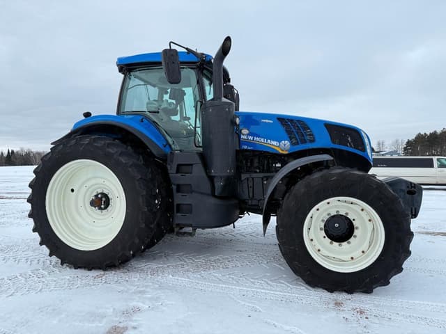 Image of New Holland T8.320 equipment image 2