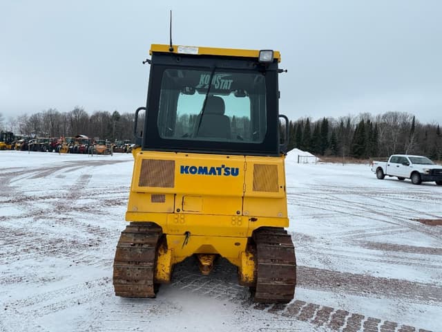 Image of Komatsu D37EX-21 equipment image 4