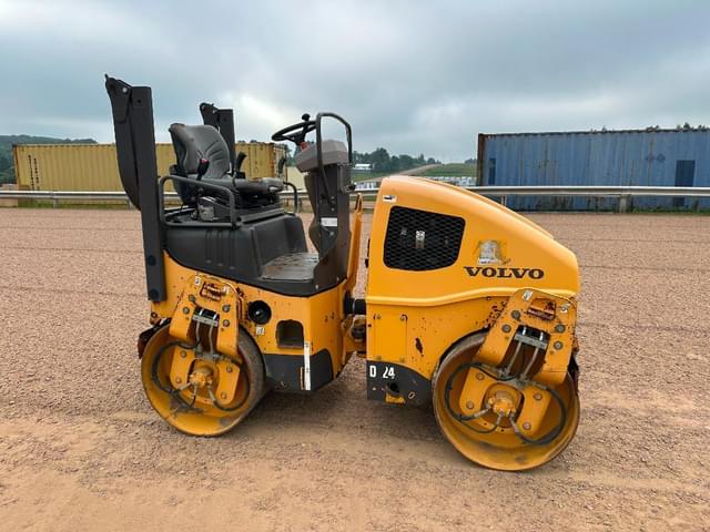 Image of Volvo DD24 equipment image 2