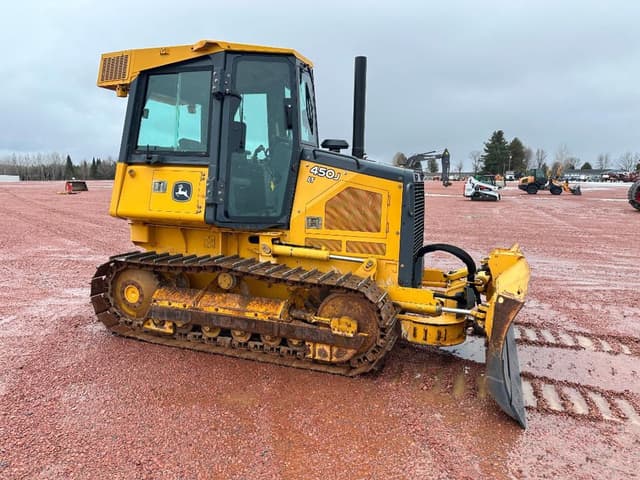Image of John Deere 450J LT equipment image 2