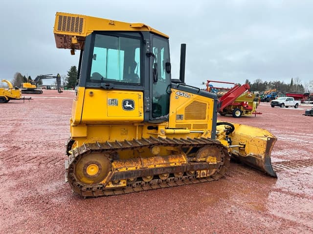 Image of John Deere 450J LT equipment image 3