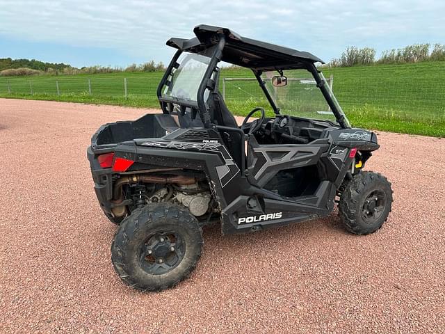 Image of Polaris RZR 900 equipment image 3