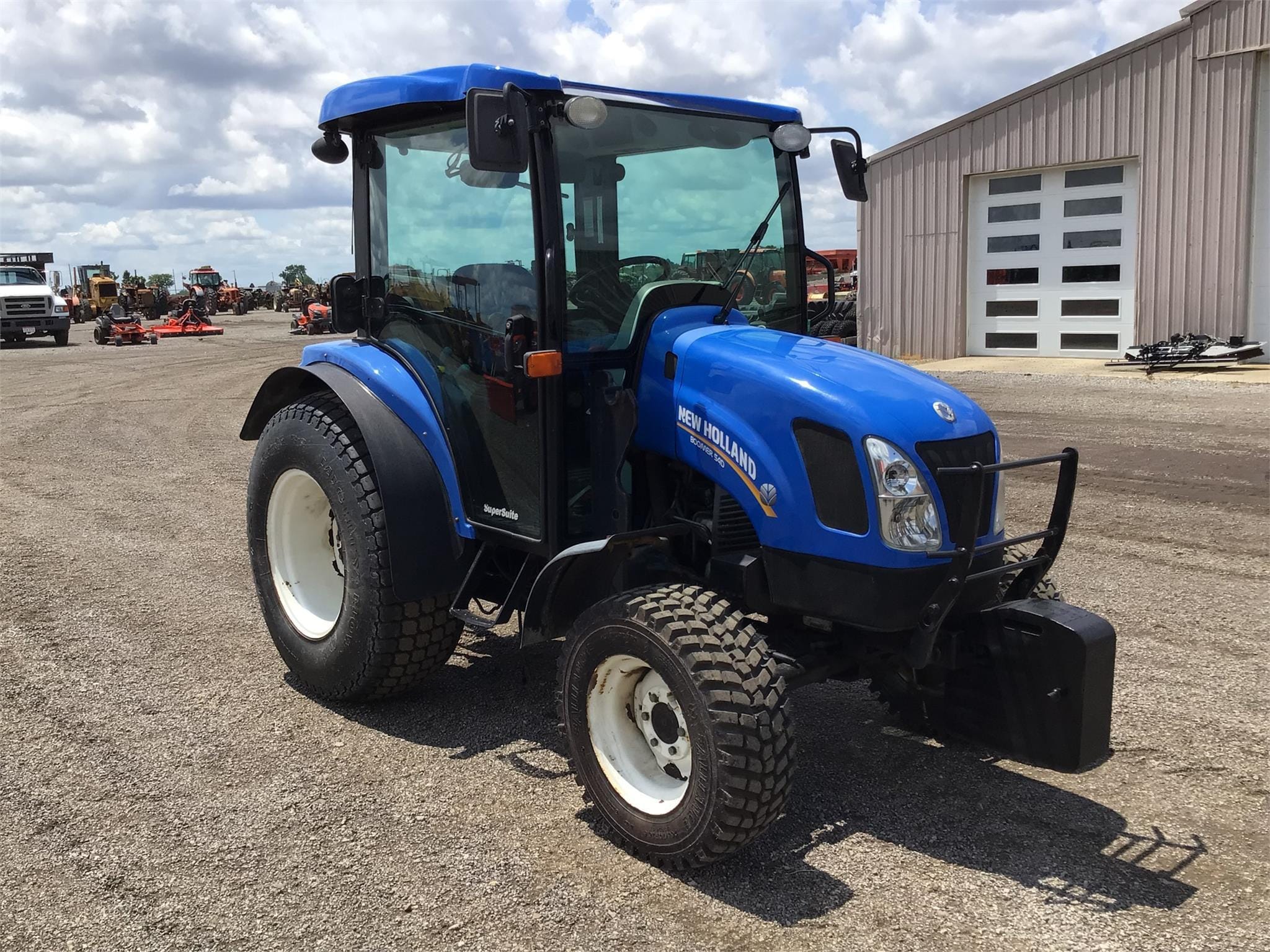 Main image New Holland Boomer 54D