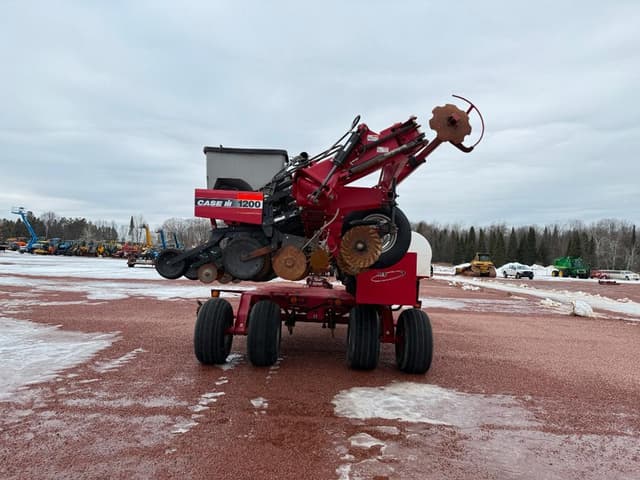 Image of Case IH 1200 equipment image 4