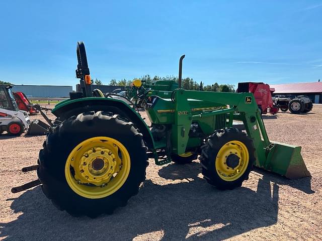 Image of John Deere 5300 equipment image 3