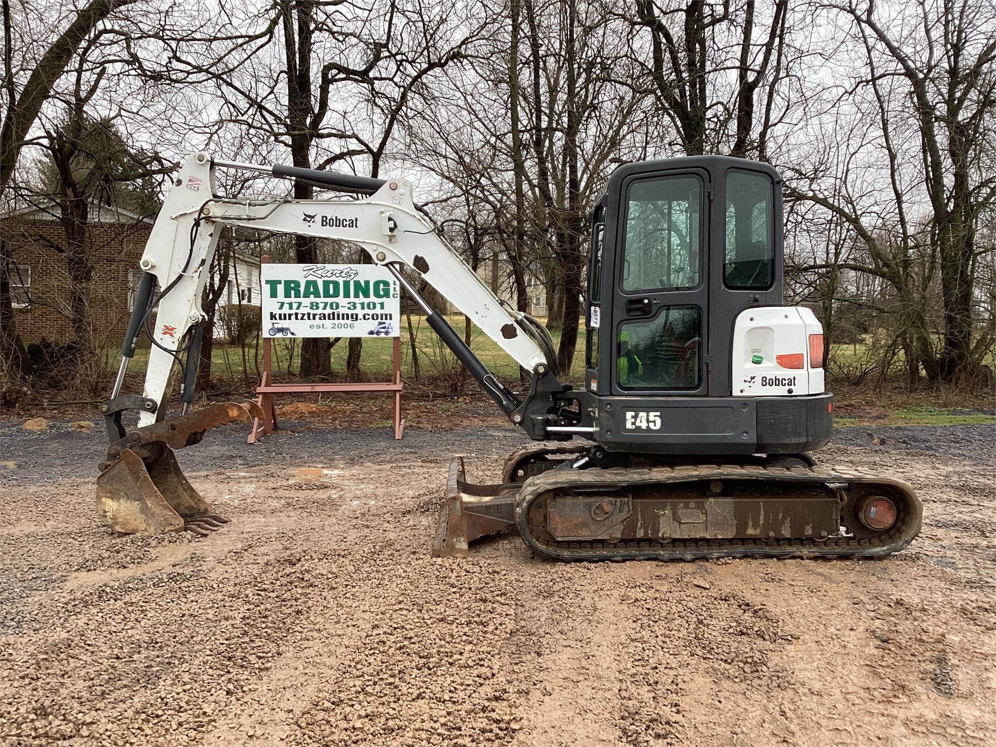 Main image Bobcat E45