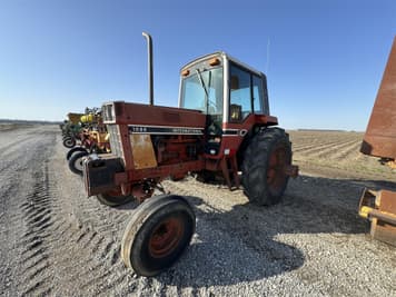 Main image International Harvester 1086