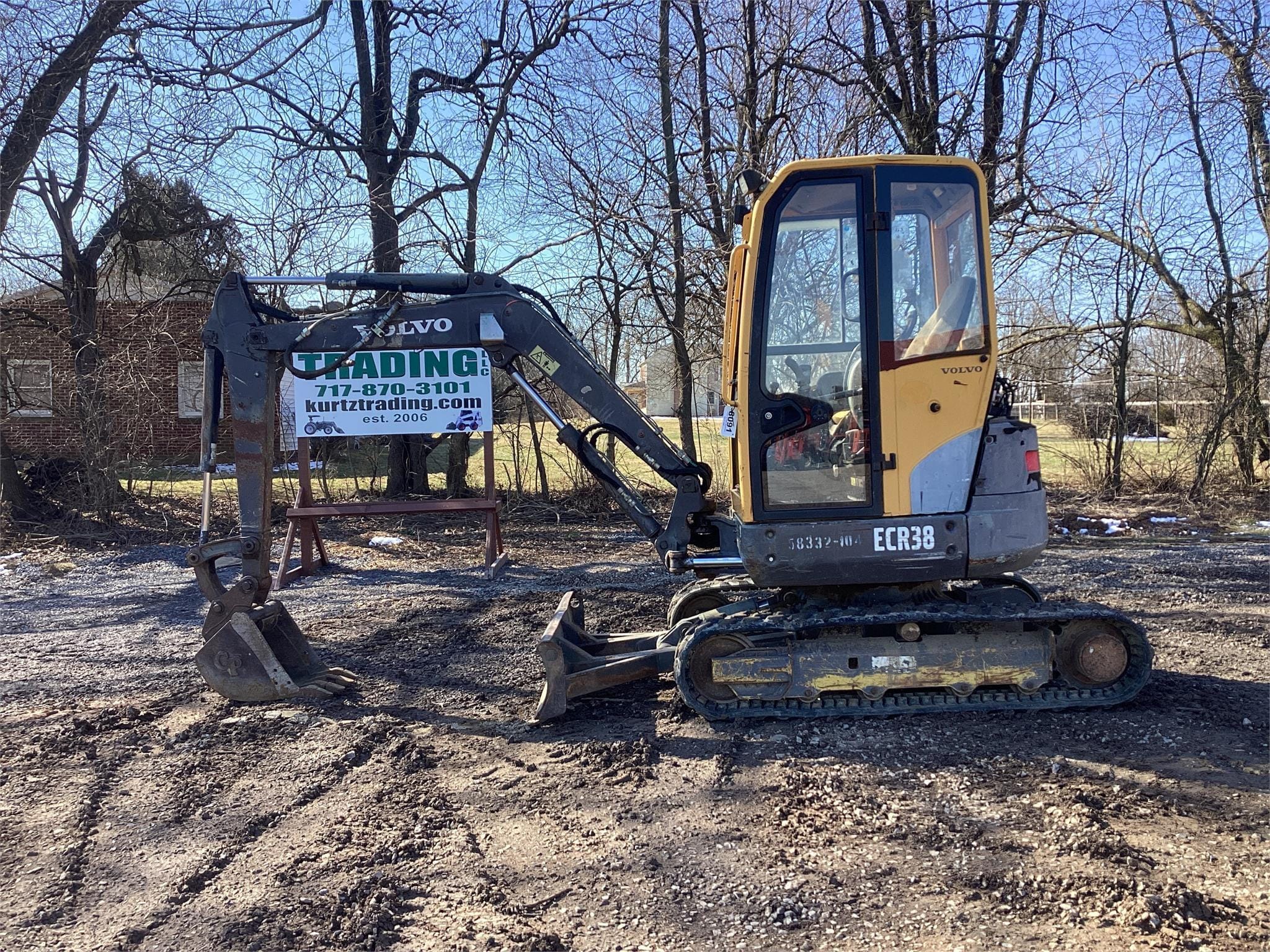Main image Volvo ECR38