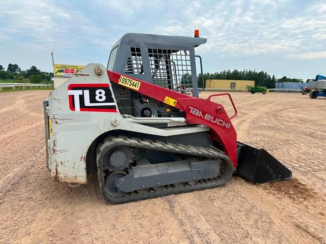 Image of Takeuchi TL8 equipment image 3