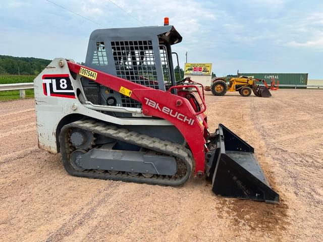 Image of Takeuchi TL8 equipment image 2