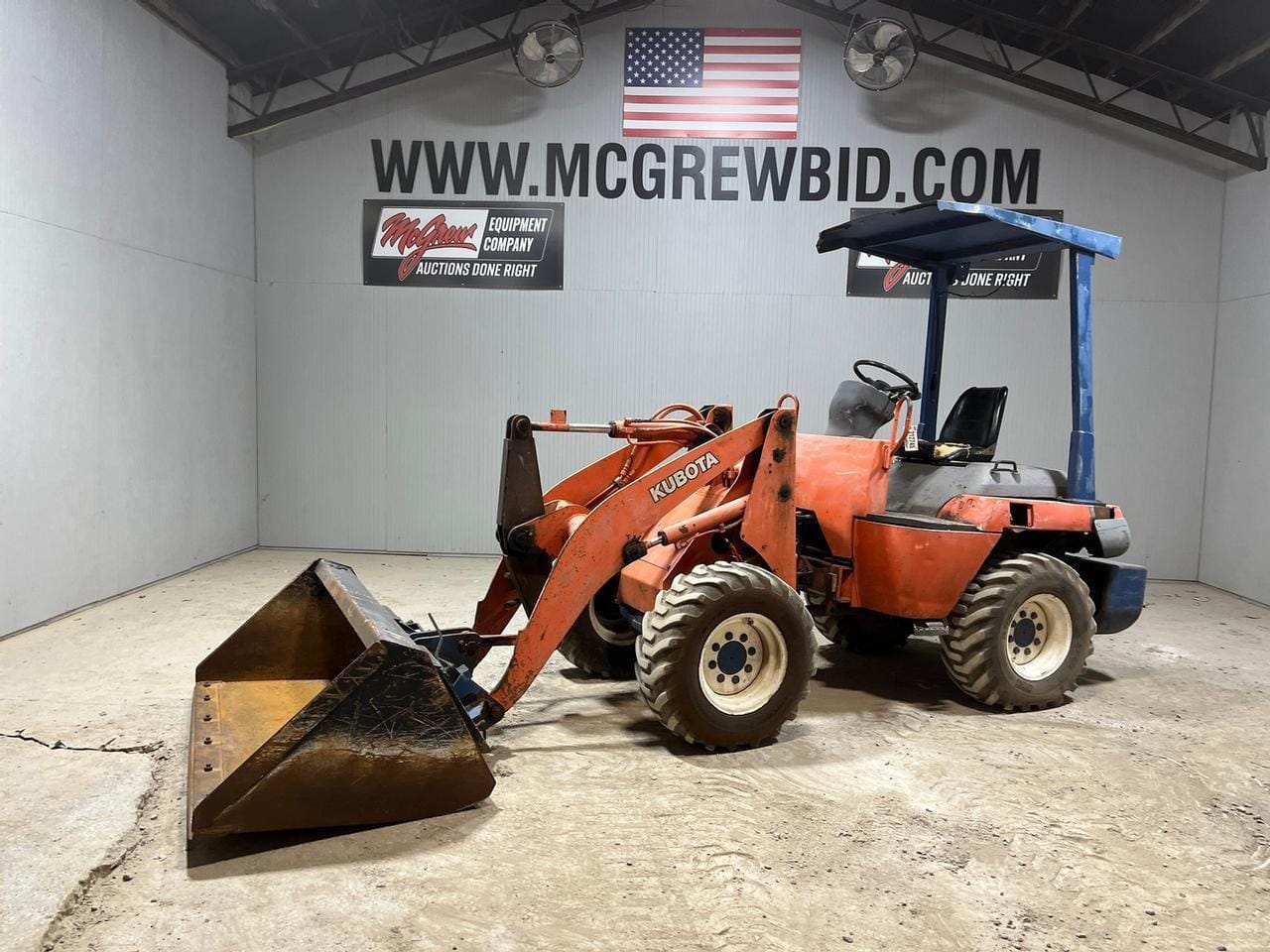 Main image Kubota R420