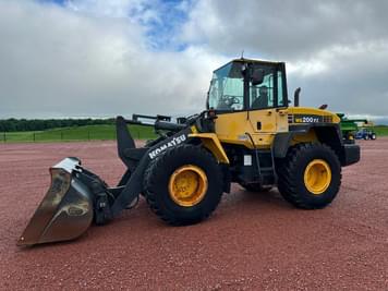 Main image Komatsu WA200PZ-6